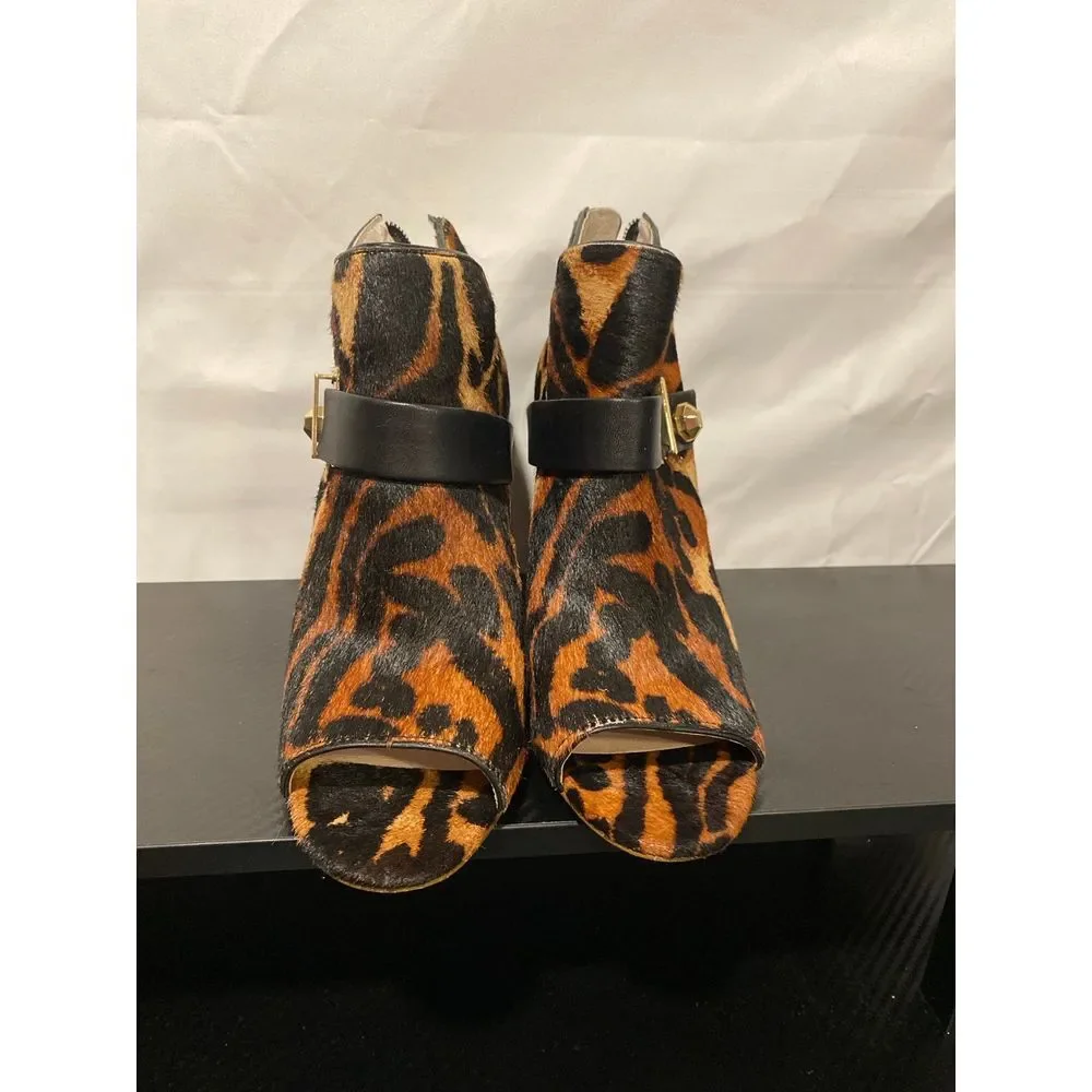 Louise et Cie Lo Lander 3 Leopard Bootie Calf Pony Hair‎ Fur Peep Heel Zip Gold